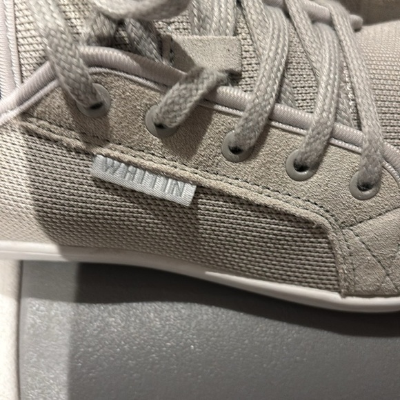 WHITIN - Picture 5 of 5